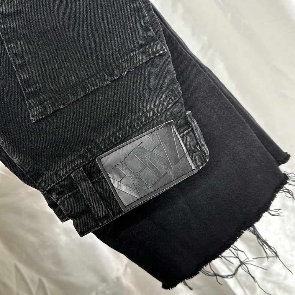 Zara Mom Jeans Black Denim Raw Hem High Waisted Wide Leg Flare
